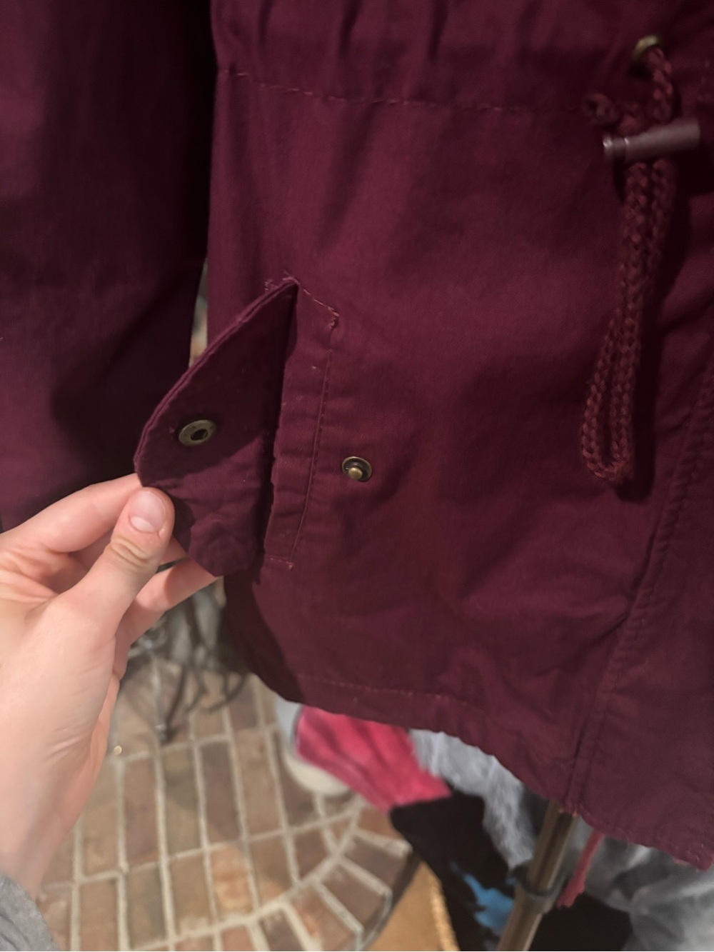 Ambiance Outerwear Adjustable Maroon Hooded Utility Jacket Fall Women’s Small - Picture 4 of 10